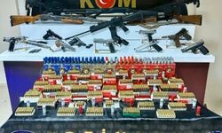 Erzincan’da silah operasyonu; 13 şüpheli yakalandı, 11 tabanca, 8 tüfek ele geçirildi
