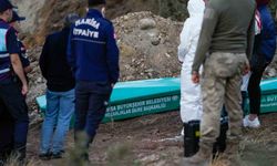 Göçük altında kalan iki çiftçinin cenazeleri morga kaldırıldı