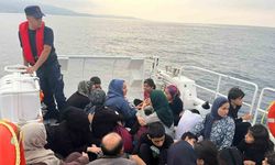 İzmir açıklarında 46’sı çocuk 81 düzensiz göçmen yakalandı
