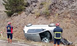 Kastamonu’da yoldan çıkan otomobil takla attı: 2 yaralı