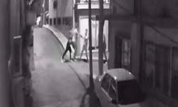 Kavgada boğazından bıçak darbesi alan adam hayatını kaybetti