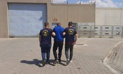 Kesinleşmiş hapis cezasıyla aranan uyuşturucu taciri yakalandı