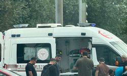 Kırmızı ışıkta geçtiği ileri sürülen motosiklet başka bir motosikletle çarpıştı: 1 yaralı