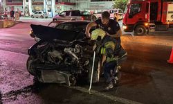 Kocaeli’de iki otomobil çarpıştı: 4 yaralı