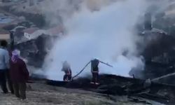 Malatya’da çıkan yangında 3 ev kullanılamaz hale geldi