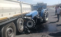 Malatya’da tır ile çarpışan traktörün sürücüsü yaralandı