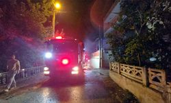 Mudanya’da üç katlı binada yangın çıktı