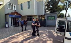 Sakarya’da 2 çocuğun yaralandığı, 4 evin yakıldığı husumetlilerin kavgasında 5 şüpheli adliyede