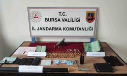 Bursa'da tarihi incil ve tevratı 5 milyon dolara satmak istedi