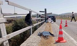 Tokat’ta otomobil bariyerlere çarptı: 1 ölü, 2 yaralı