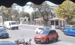 Üsküdar’da aynı noktada peş peşe kazalar kameraya yansıdı