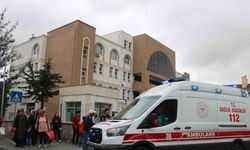 Yangın ziline basınca okulda izdiham çıktı: 15 öğrenci yaralı