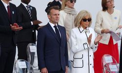 Macron’un eşi, kadın olduğunu ispat etmek için kanıt sunacak