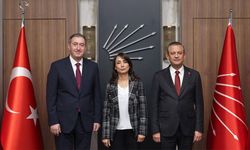 DEM Parti Eş Genel Başkanları ile Özgür Özel bir araya geldi