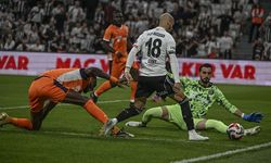 Beşiktaş, Başakşehir'i son dakikada yendi!
