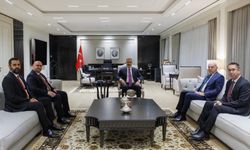 Bakan Fidan, Irak Türkmen Cephesi Başkanı Ağaoğlu ile görüştü