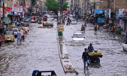 Muson yağışlarında ölenlerin sayısı yükseldi