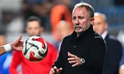 Beşiktaş taraftarından Sergen Yalçın'a tepki