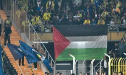 Fenerbahçe tribünlerinden Filistin'e destek