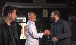 İşlemleri tamamlanan Türk aktivistler ailelerine kavuştu