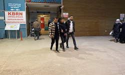 Bursa'da 8 ayrı suçtan aranan şüpheli çalıntı motosikletle yakalandı