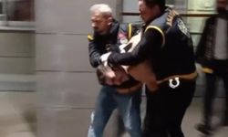 Kız kardeşini darp edip, kaynar su dökmüştü! Yakalandı