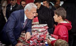 Bursa'da Ata posterleriye donatılıyor