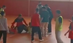 16 yaşındaki çocuk mendil kapma oyununda arkadaşını bıçakladı