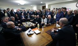 Cumhurbaşkanı Erdoğan, TBMM'de siyasi liderlerle görüştü