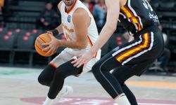 Galatasaray evinde Würzburg'u devirdi