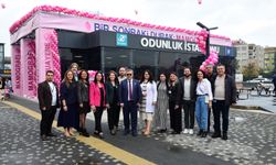 Bursa'da pembe balonlar meme kanserine dikkat çekti