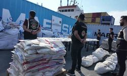 Ambarlı Limanı’nda ele geçirilen 1,7 ton kokain sergilendi