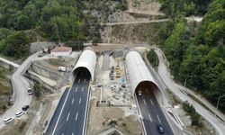 Anadolu Otoyolu Bolu Dağı geçişinde İstanbul yönü 5 saat trafiğe kapatılacak