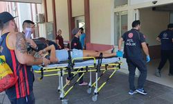 Antalya’da motosiklet devrildi: 2 Hollandalı turist yaralandı