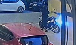 Beylikdüzü’nde 27 yaşındaki gencin katil zanlısı kapı önünde böyle beklemiş