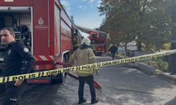 Beylikdüzü’nde fabrika alev alev yandı