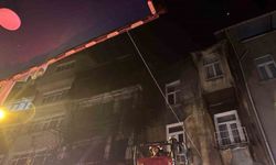 Beyoğlu’nda kız istemede patlatılan havai fişekler evi yaktı: 8 kişi dumandan etkilendi
