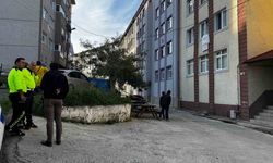 Bunalıma giren genç beşinci kattan atladı