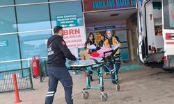 Bursa’da demir kapının altında kalan 9 yaşındaki çocuk ağır yaralandı