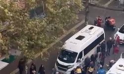 Bursa’da kaygan yolda dengesini kaybeden kurye düştü