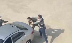 Bursa’da yol kavgası karıştı: Sopalar, yumruklar, terlikler havada uçuştu