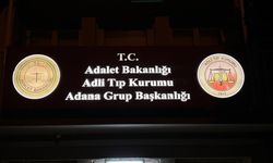 Cadde ortasında bıçaklı kavga: 1 ölü