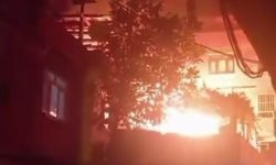 Diyarbakır’da korkutan yangın: Alevler metrelerce yükseldi