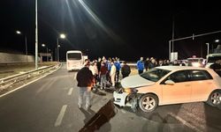 Elazığspor oyuncularını taşıyan otobüs ile otomobil çarpıştı: 1 kişi yaralandı