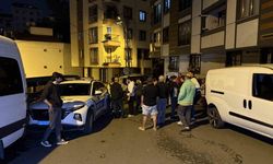 Eyüpsultan’da bir sürücü sokakta bulunan 8 araca çarptı