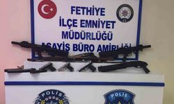 Fethiye’de şüpheli çantadan silah çıktı
