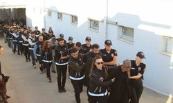Helikopterlerin gözetiminde "Bayğaralar"çetesi adliyeye sevk edildi
