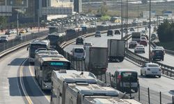 İstanbul’da iki metrobüs çarpıştı: 1 yaralı