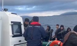 İzmir açıklarında 51 düzensiz göçmen yakalandı, 84 göçmen kurtarıldı