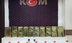 Kargo paketinden sahte içki çıktı